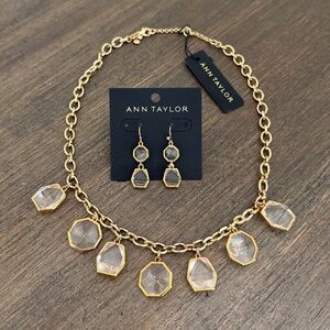 Gorgeous Jewelry Set - NEW